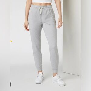 Vuori Pale Grey Heather Performance Jogger